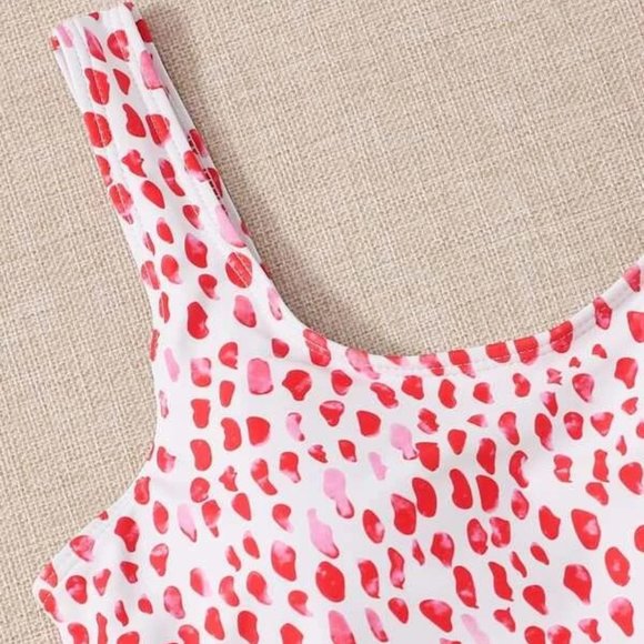 Swimsuit-Super Cute - Picture 5 of 6